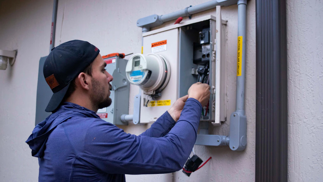 Electrician arriving on-site to diagnose circuit breaker repair in lawton in Lawton